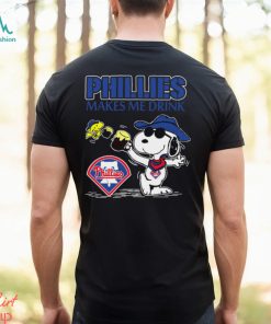Snoopy Philadelphia Phillies Makes Me Drinks Shirt