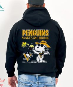 Snoopy Pittsburgh Penguins Make Me Drinks Shirt