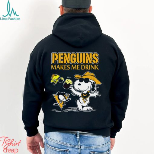 Snoopy Pittsburgh Penguins Make Me Drinks Shirt