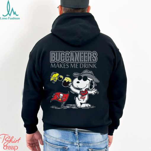 Snoopy Tampa Bay Buccaneers Make Me Drinks Shirt