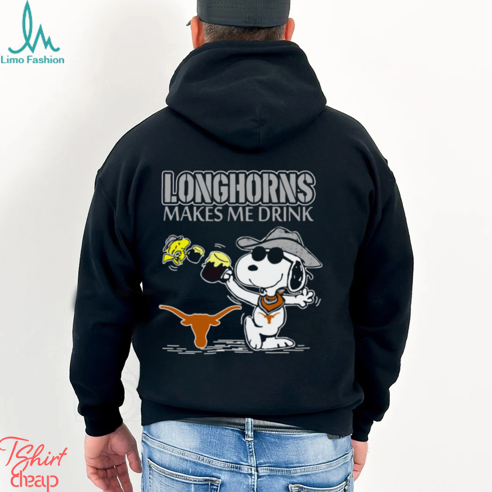 Snoopy Texas Longhorns Make Me Drinks Shirt Snoopy Texas Longhorns Make Me Drinks Shirt