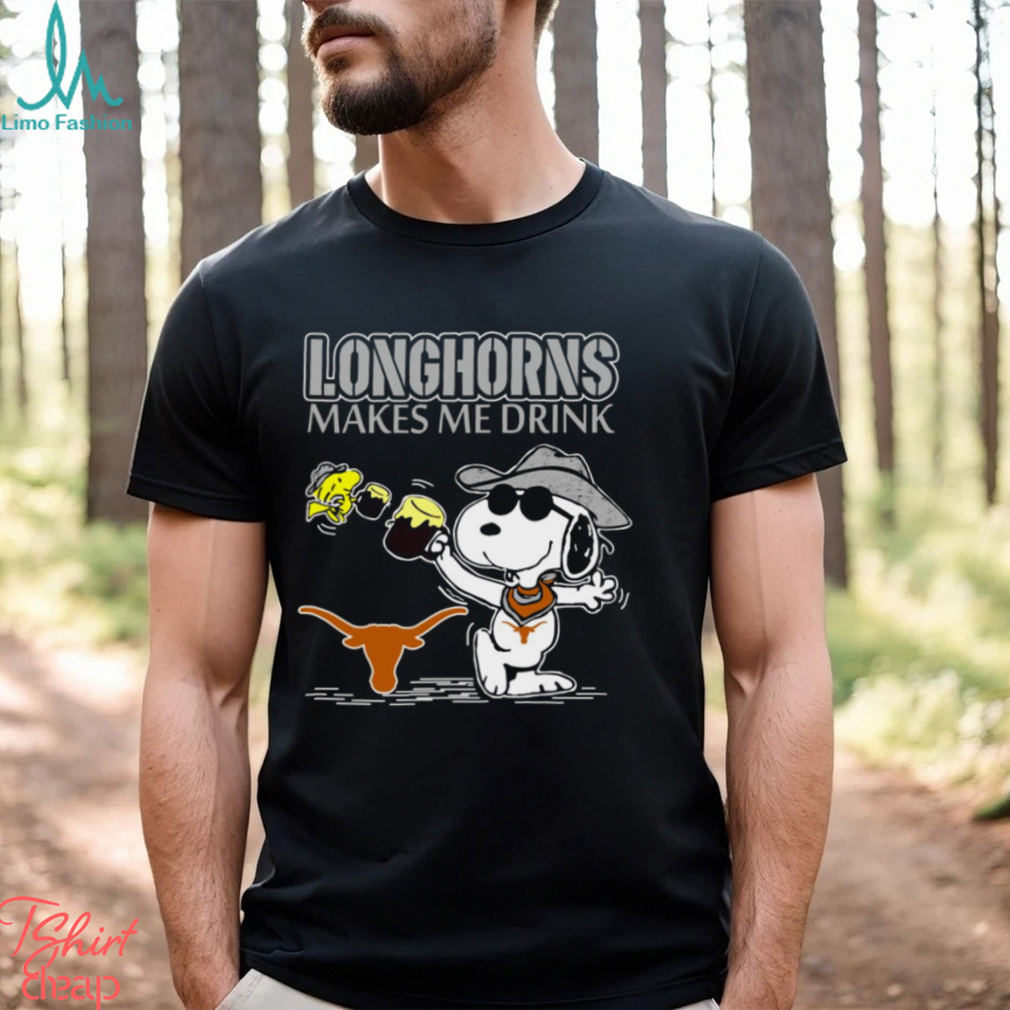 Snoopy Texas Longhorns Make Me Drinks Shirt Snoopy Texas Longhorns Make Me Drinks Shirt