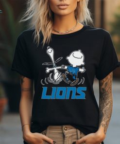 Snoopy and Charlie Brown Happy Detroit Lions Fans Shirts