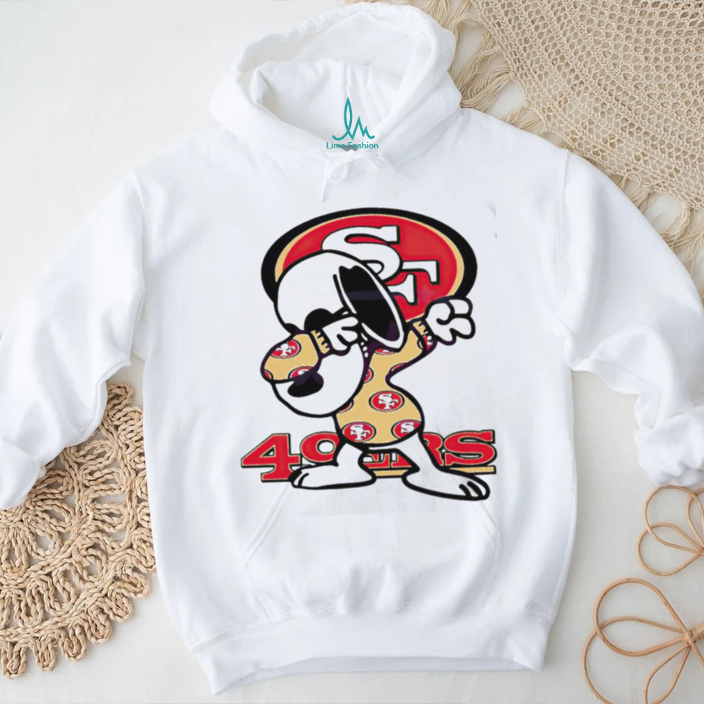 Snoopy dabbing San Francisco 49ers football logo shirt Snoopy dabbing San Francisco 49ers football logo shirt