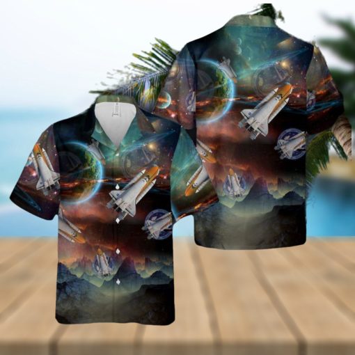 Space Shuttle Discovery Hawaiian Shirt Gift Holidays