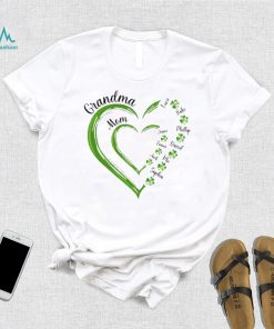 St Patrick's Day Green Heart In Heart Grandma Mom Shamrock Kids Personalized Shirt
