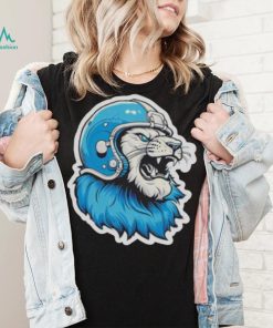 Strong Detroit Lion Wearing Helmet shirt