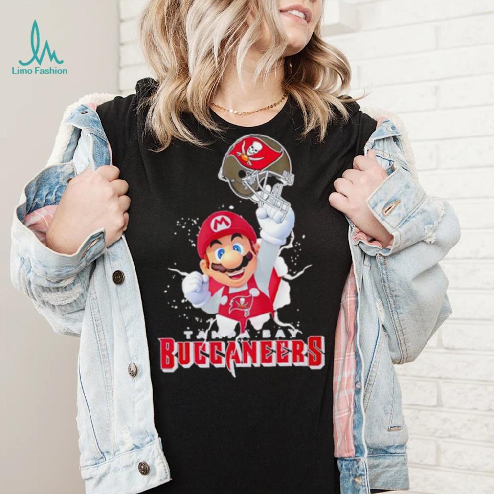 Super Mario x NFL Tampa Bay Buccaneers shirt Super Mario x NFL Tampa Bay Buccaneers shirt