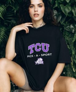 TCU Horned Frogs pick a sport shirt