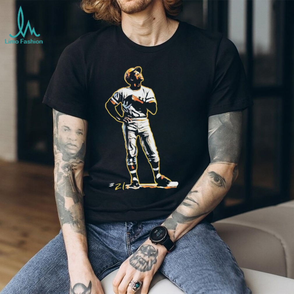 The Great One Roberto Clemente Pittsburgh Pirates Shirt The Great One Roberto Clemente Pittsburgh Pirates Shirt