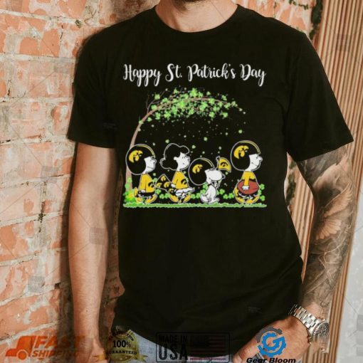 The Peanuts Characters Iowa Hawkeyes Happy St. Patrick’s Day Shirt