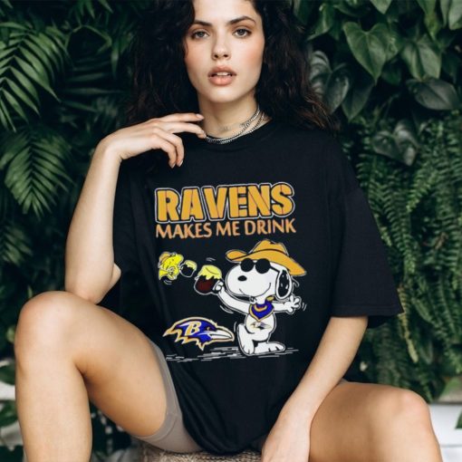Top Snoopy And Woodstock Baltimore Ravens Makes Me Drink Beer Shirt