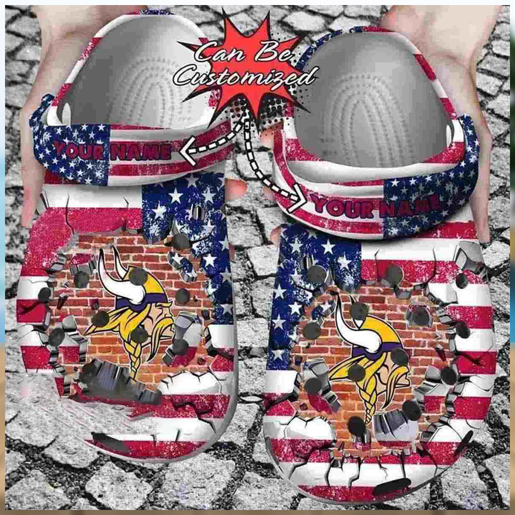 Trending Customized Minnesota Vikings Crocs Trending Customized Minnesota Vikings Crocs