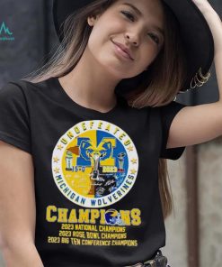 Undefeated Michigan Wolverines Champions 15 0 2023 signatures shirt, hoodie, sweater, long sleeve and tank top Undefeated Michigan Wolverines Champions 15 0 2023 signatures shirt