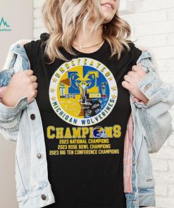 Undefeated Michigan Wolverines Champions 15 0 2023 signatures shirt, hoodie, sweater, long sleeve and tank top Undefeated Michigan Wolverines Champions 15 0 2023 signatures shirt