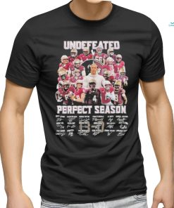 Undefeated Warriors Undefeated Perfect Season Gave Members’ Autographs To Fans shirt