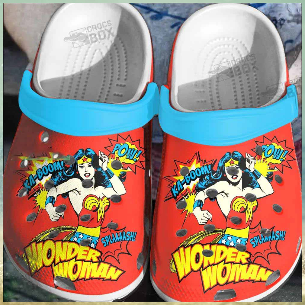 Vintage Wonder Woman DC Comic Crocs Limotees