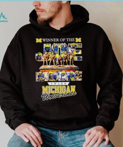 Winner of the Joe Moore award Michigan Wolverines 2024 shirt, hoodie, sweater, long sleeve and tank top Winner of the Joe Moore award Michigan Wolverines 2024 shirt