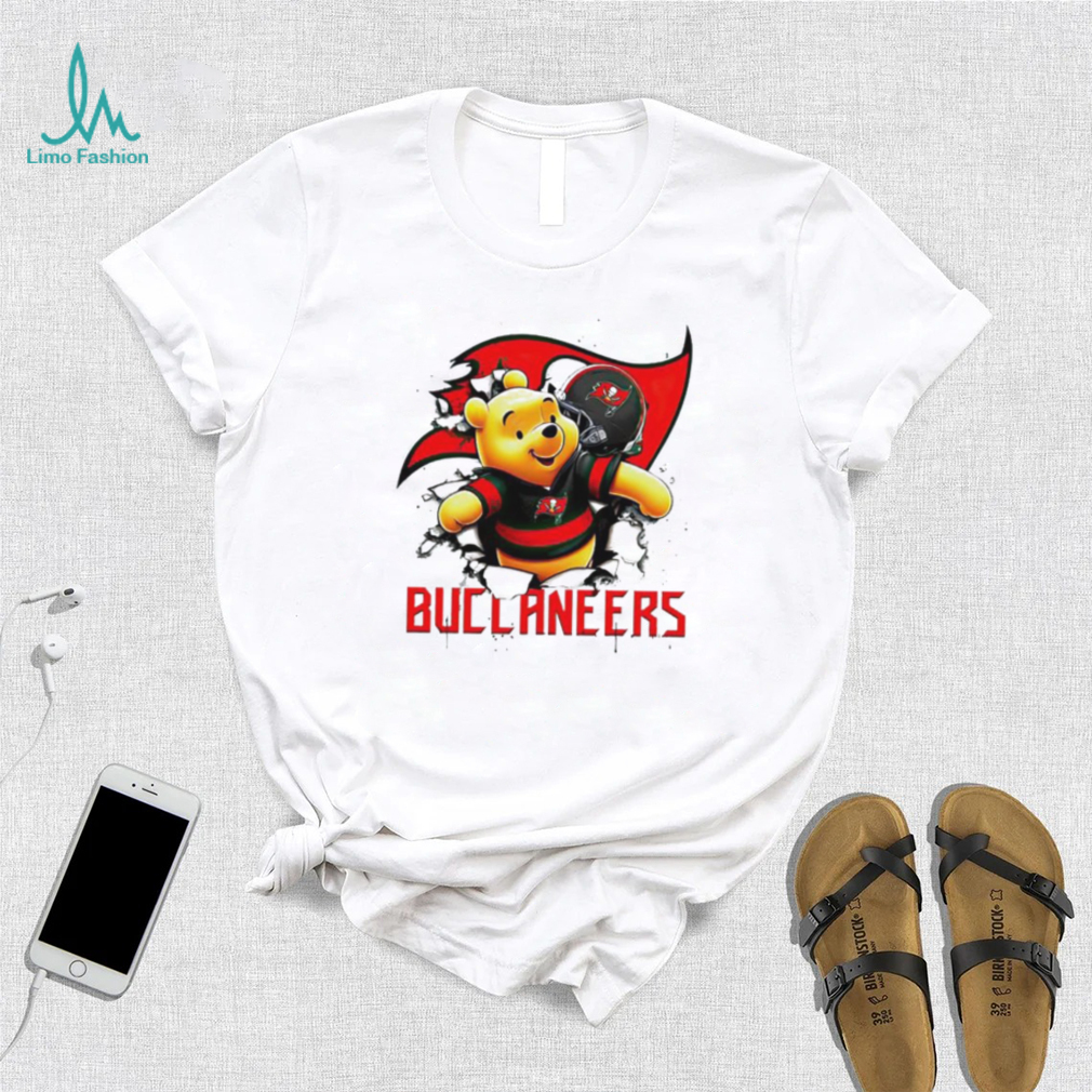 Winnie The Pooh FLN Football Tampa Bay Buccaneers shirt Winnie The Pooh FLN Football Tampa Bay Buccaneers shirt