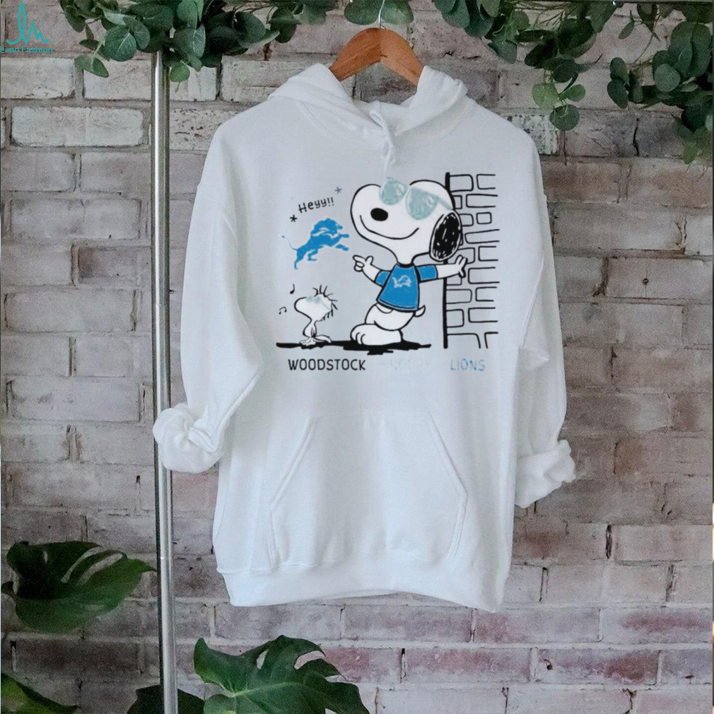 Woodstock x Snoopy x Detroit Lions for Sports Fan Tee Shirt Woodstock x Snoopy x Detroit Lions for Sports Fan Tee Shirt