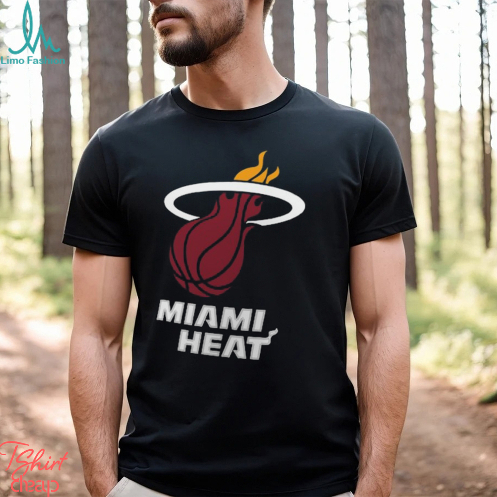 Youth Miami Heat Dwyane Wade Fanatics Branded Black Backer Name & Number T Shirt Youth Miami Heat Dwyane Wade Fanatics Branded Black Backer Name & Number T Shirt