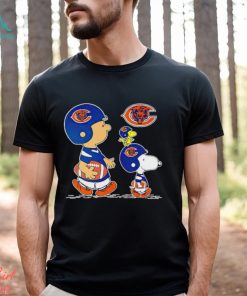 Charlie Brown Snoopy And Woodstock Chicago Bears Football shirt