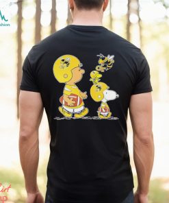 Charlie Brown Snoopy And Woodstock Georgia Tech Yellow Jackets Football shirt