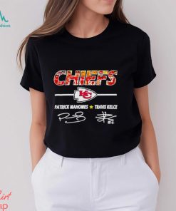 Chiefs Patrick Mahomes and Travis Kelce signatures shirt