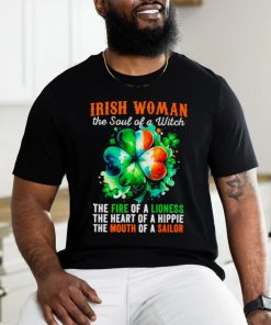 Irish woman the soul of a witch clover St Patrick’s day shirt