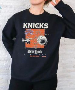 New York Knicks courtside baseball logo shirt
