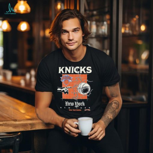 New York Knicks courtside baseball logo shirt