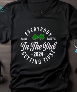Patricks day everybody in the pub getting tipsy shirt