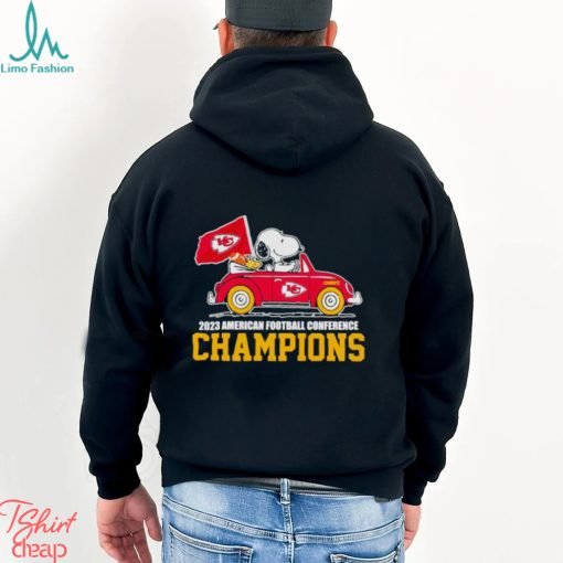 Snoopy and Woodstock driving car Kansas City Chiefs 2023 AFC Champions shirt