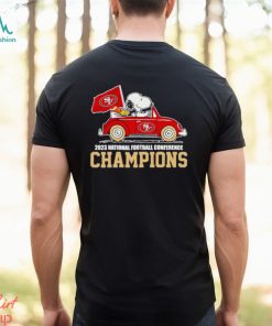 Snoopy and Woodstock driving car San Francisco 49ers 2023 NFC Champions shirt