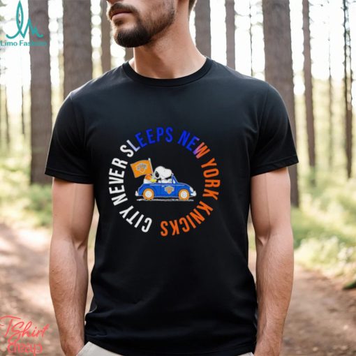 Snoopy and Woodstock driving car city never sleeps New York Knicks shirt