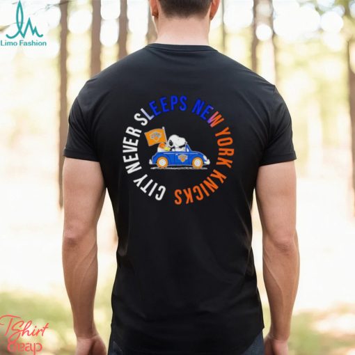 Snoopy and Woodstock driving car city never sleeps New York Knicks shirt