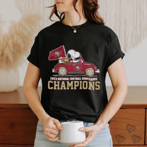 Snoopy driving a car 49ers san francisco 49ers 2023 national Football conference champions shirt