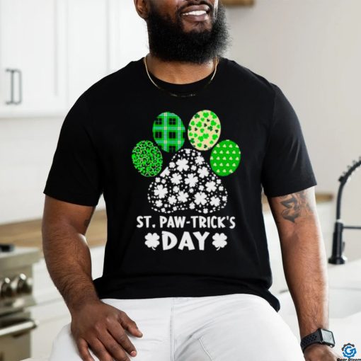 St. paw trick’s day dogshoe lucky charm St. Patrick’s day dog shirt