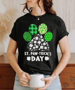 St. paw trick’s day dogshoe lucky charm St. Patrick’s day dog shirt