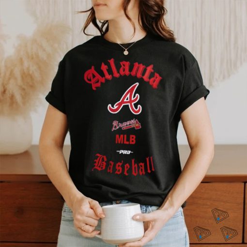 mlb atlanta braves old english men’s crewneck shirt