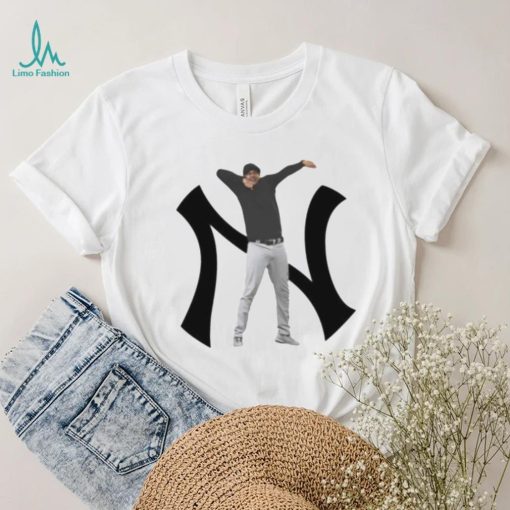 Aaron Boone New York Yankees logo shirt