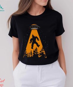 Alien Squatch UFO shirt