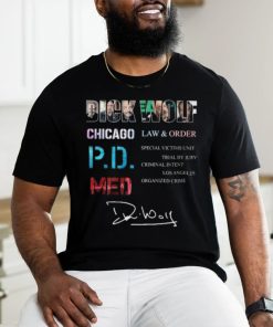 Dick Wolf Chicago Law & Order P.D.Med shirt
