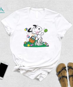 Funny Snoopy Happy Easter Day Shirt, hoodie, sweater, long sleeve and tank top Funny Snoopy Happy Easter Day Shirt