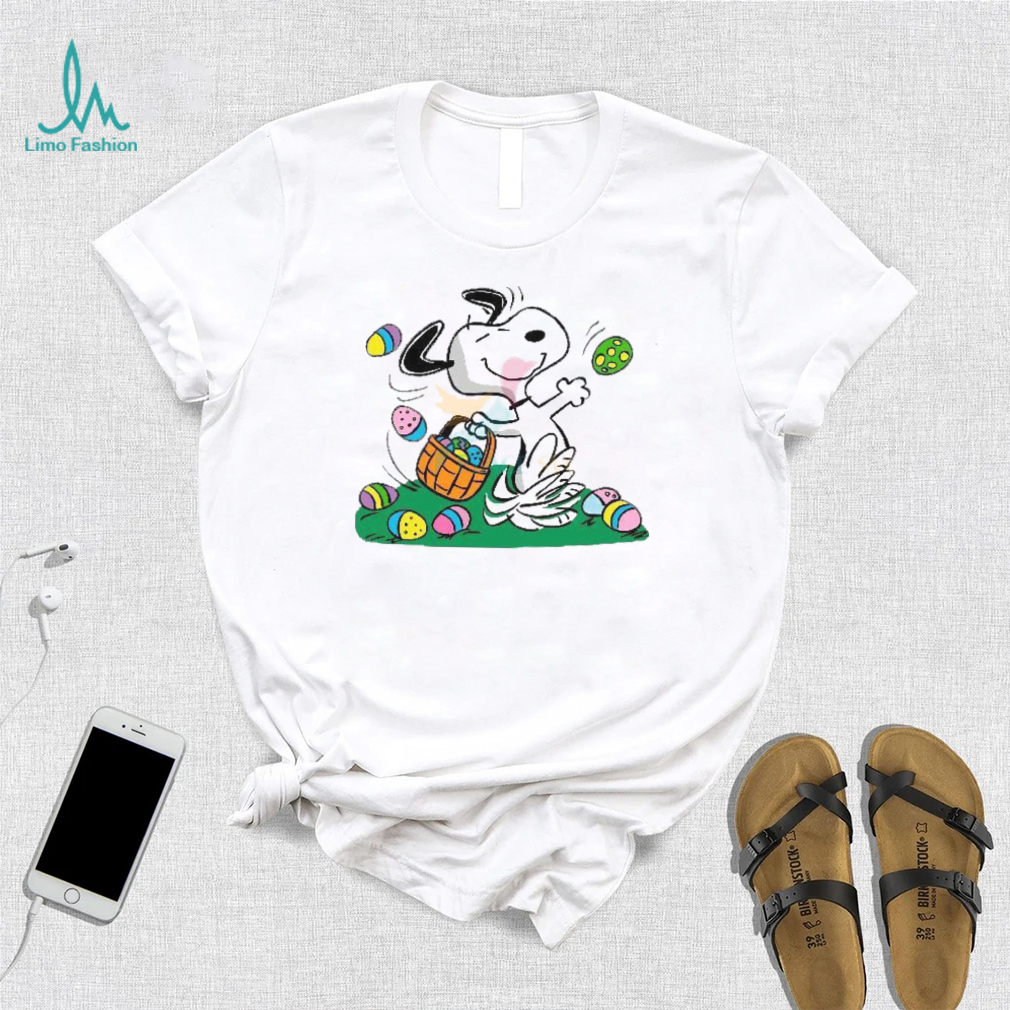 Funny Snoopy Happy Easter Day Shirt Funny Snoopy Happy Easter Day Shirt
