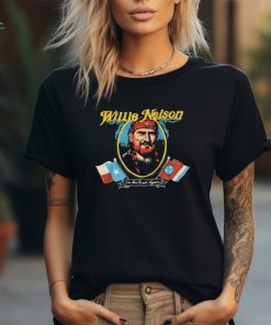 Funny kelly clarkson wearing willie nelson shirt