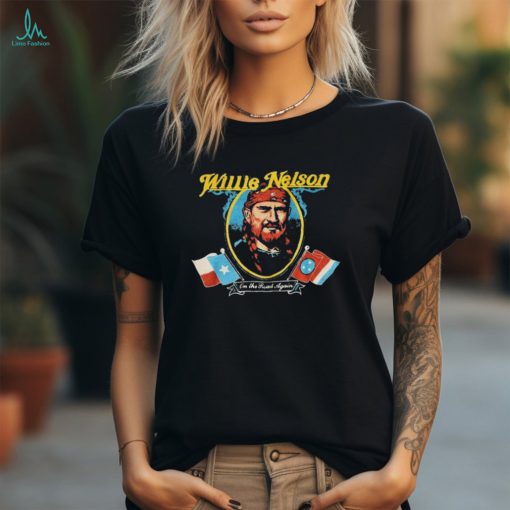 Funny kelly clarkson wearing willie nelson shirt