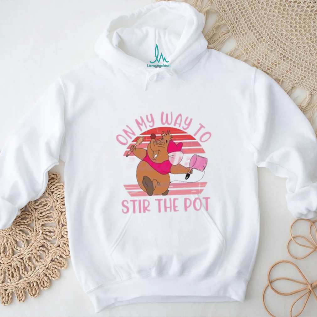 Gus Gus On My Way To Stir The Pot vintage shirt Gus Gus On My Way To Stir The Pot vintage shirt