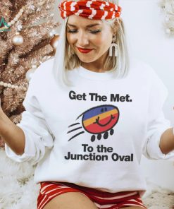 Junction Oval ‘Get the Met’ retro shirt