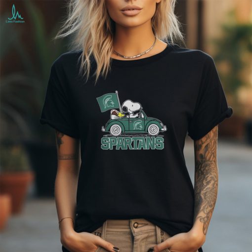 Michigan State Football Gear Shop Peanuts Snoopy Michigan State Spartans On Car T Shirt